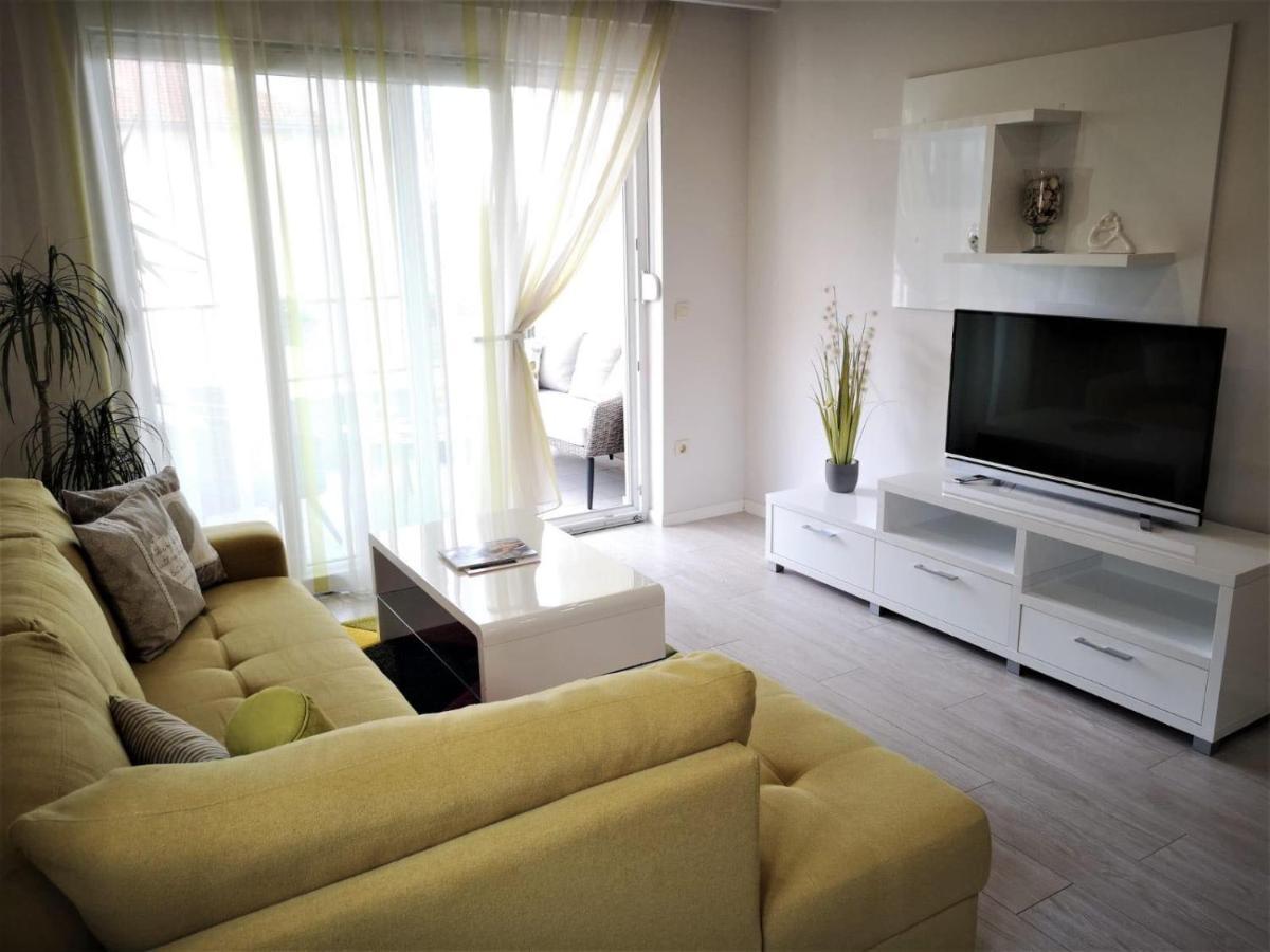 Apartments Villa Vujcic 마카르스카 외부 사진