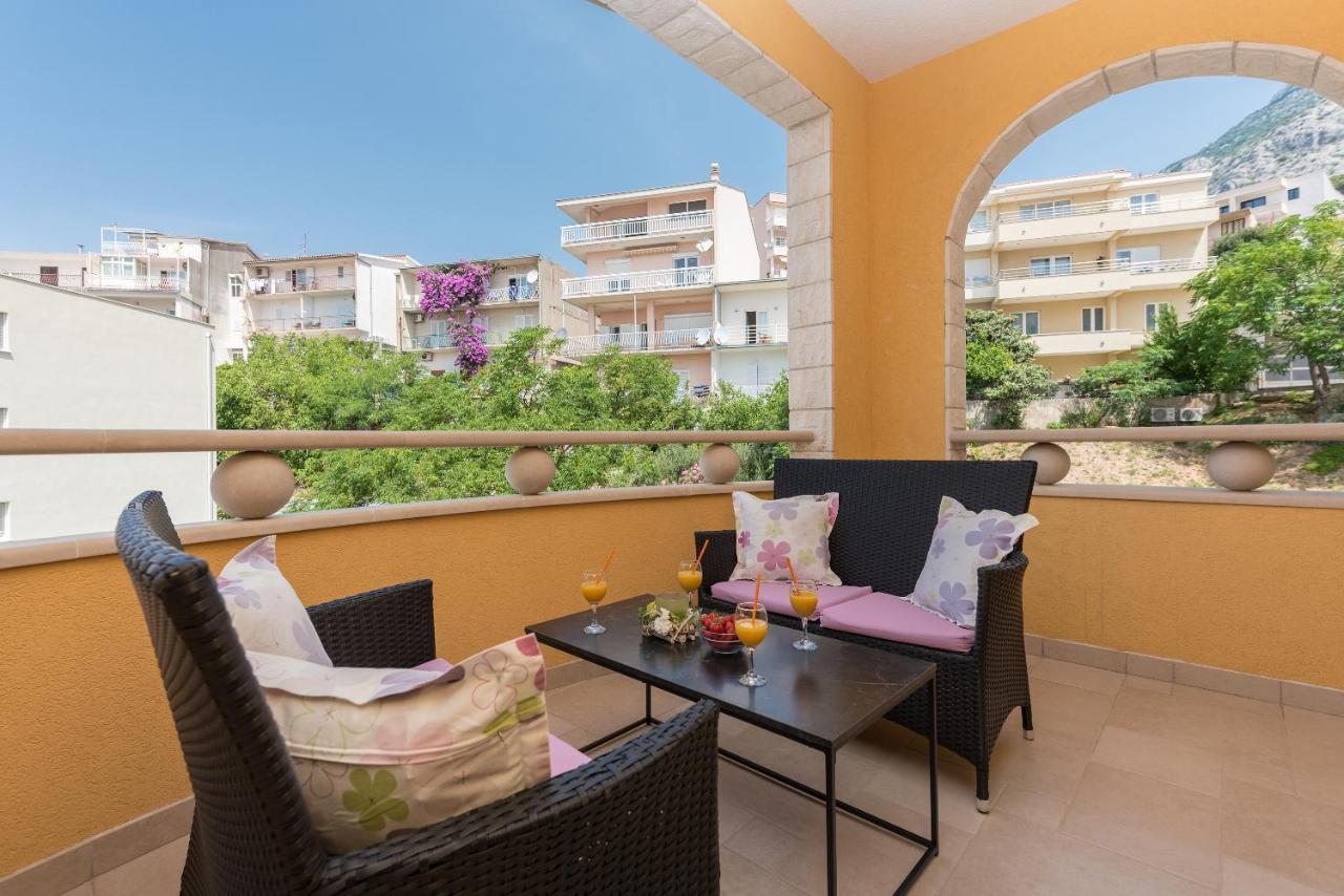Apartments Villa Vujcic 마카르스카 외부 사진